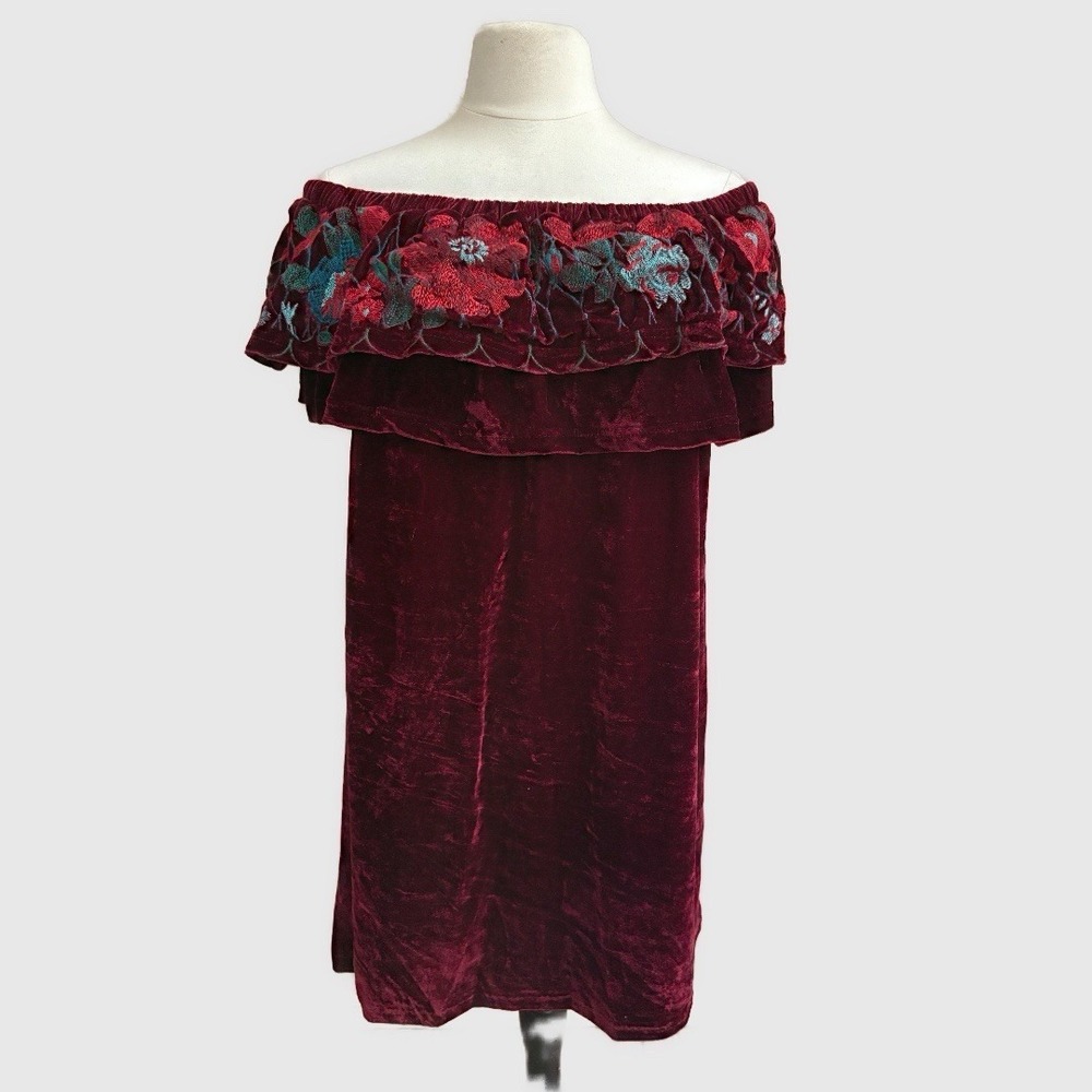 Umgee Off The Shoulder Mini Dress Sz M Velvet Floral Embroidered Milkmaid Boho - Picture 2 of 6